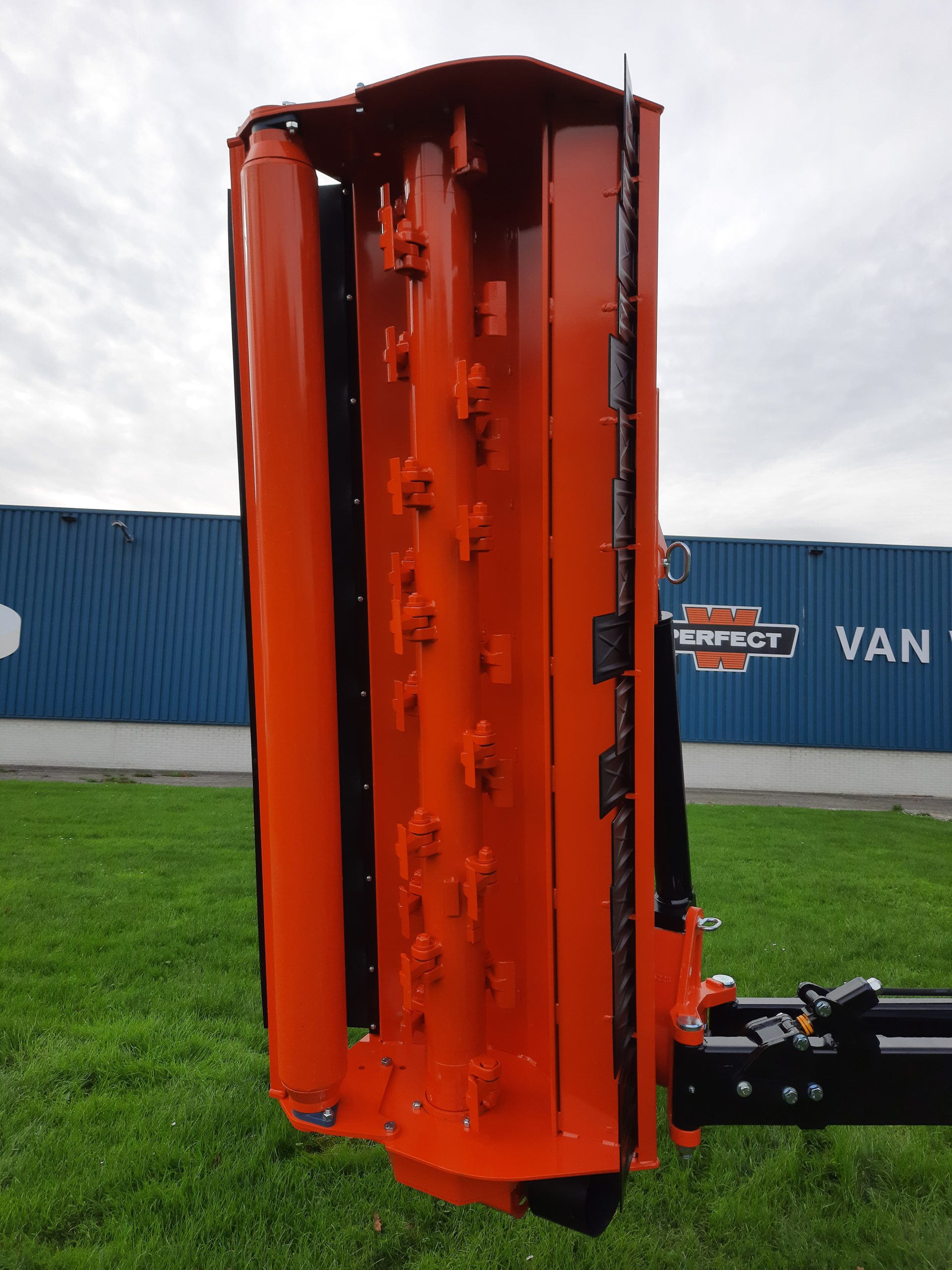 ZW PLUS-serie, multifunctionele zijklepelmaaier